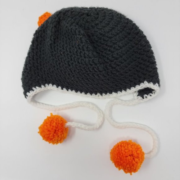 Girl's Penguin Knit Winter Hat - Picture 3 of 3